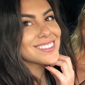 Meet your Posher, Dana